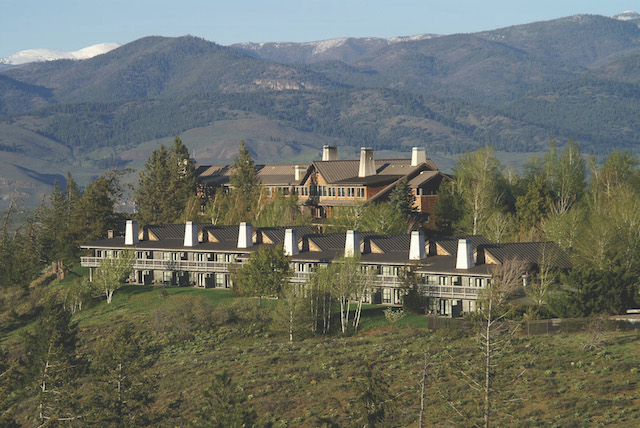 Sun Mountain Lodge