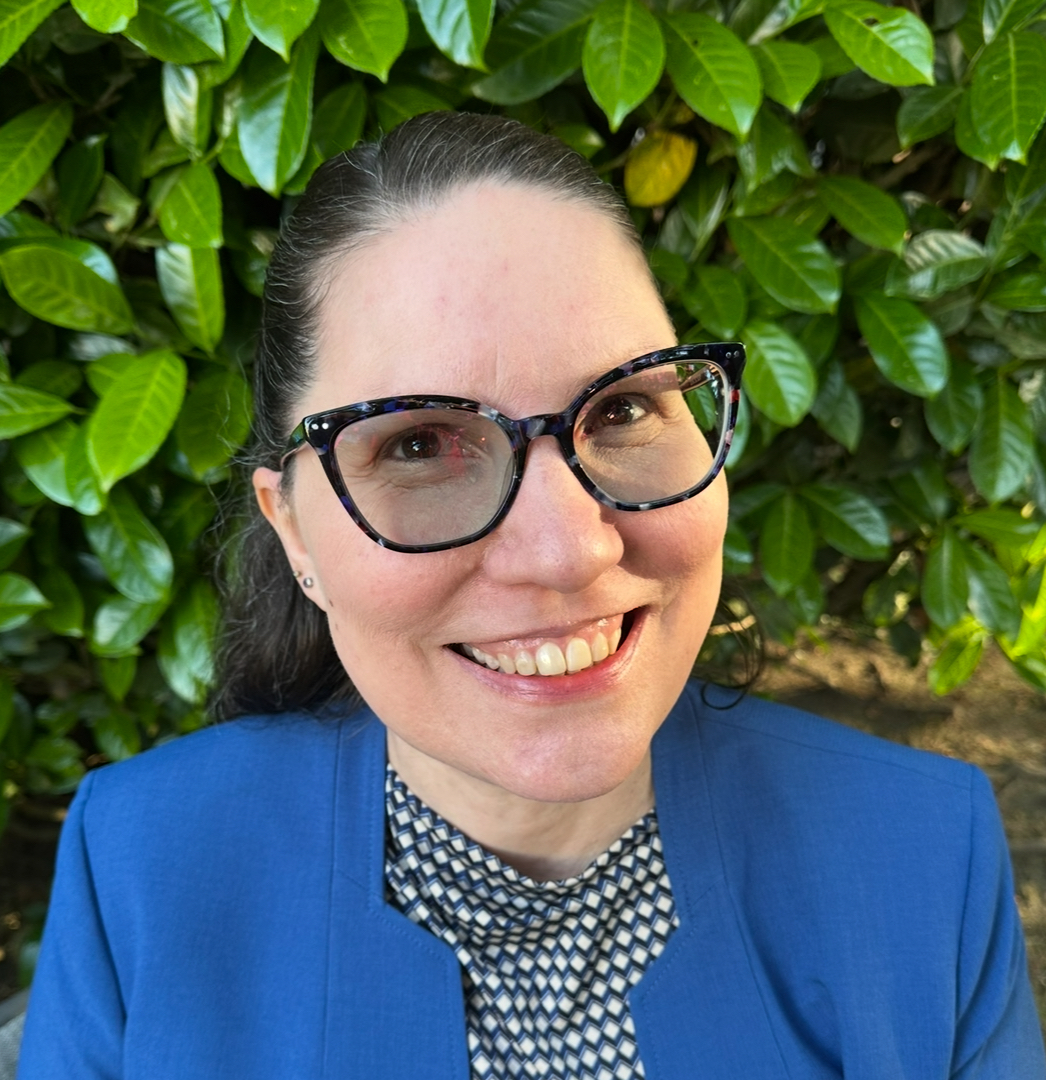 Heather MacDonald, Broker