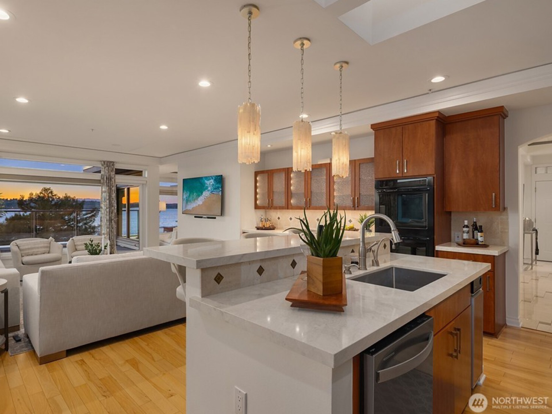 Phenomenal Kirkland Penthouse 5